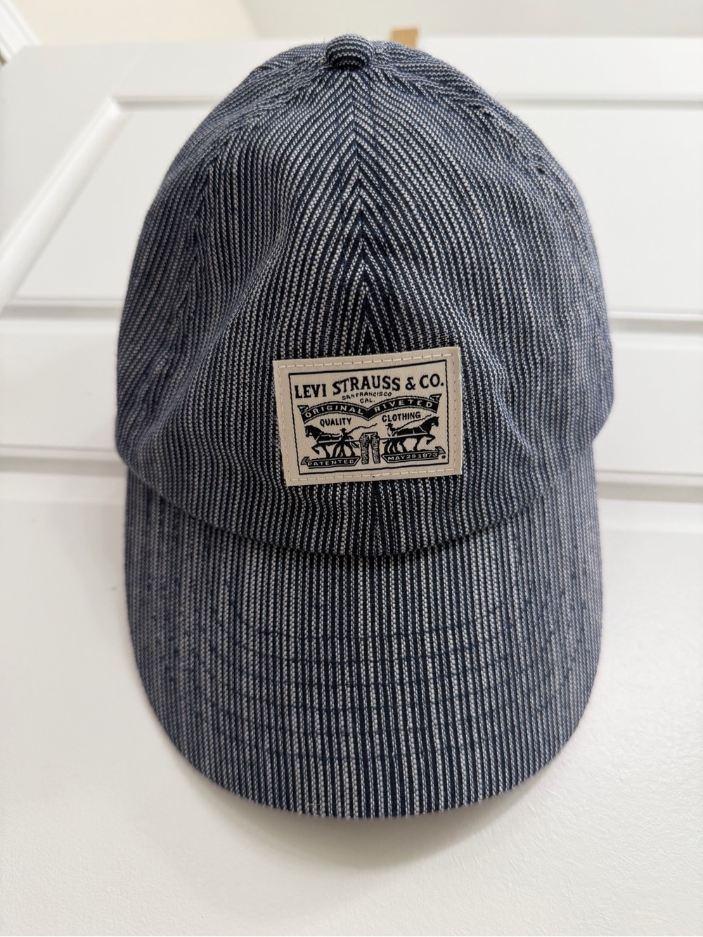 Levi’s Hickory Stripe Railroad Workwear Two Horse Patch Hat OS